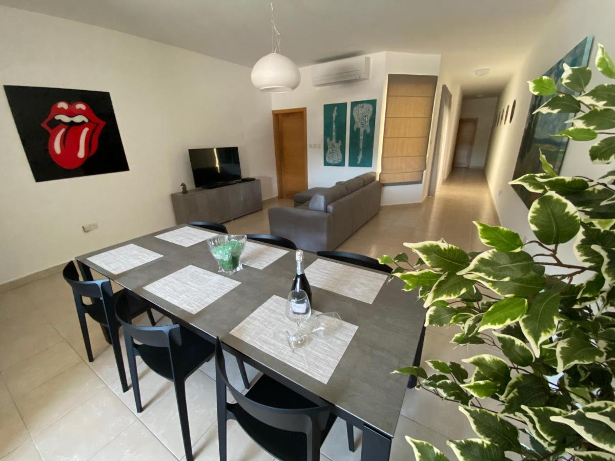 Rock Bay Apartman Birżebbuġa Kültér fotó