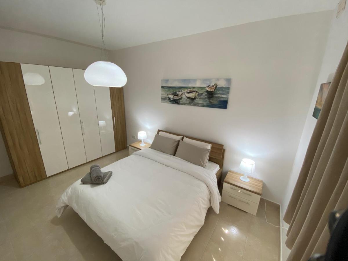 Rock Bay Apartman Birżebbuġa Kültér fotó